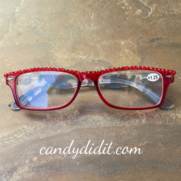 NWT Translucent Red & Camo W/Red Crystals Bling Reader Glasses With Case 1.25 - Picture 2 of 10